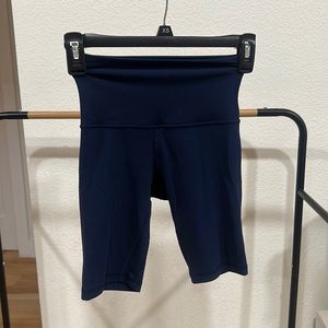 Lululemon Navy Blue, Align 8” biker shorts